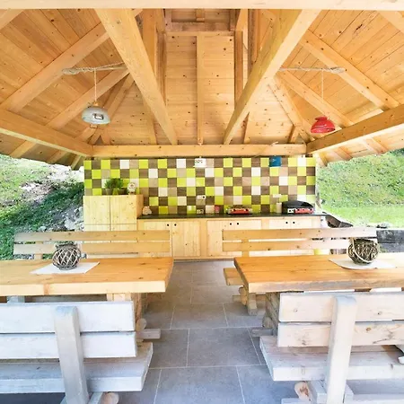 בית נופש Camp Korita *