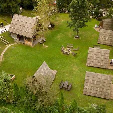 Camp Korita בית נופש *